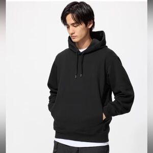 Uniqlo pull over hoodie